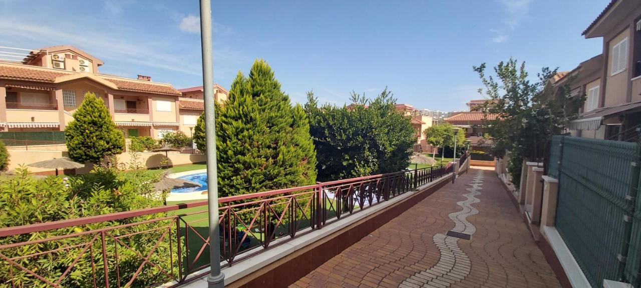 Adosado Con Piscina Y Terraza A 700M De La Playa Villa Гран Алакант Екстериор снимка